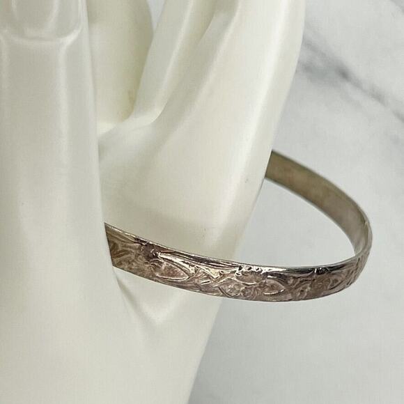 Vintage Mexico Silver Tone Floral Bangle Bracelet ✨ - Picture 6 of 6
